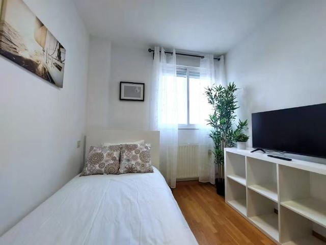 Casa en alquiler en Coslada, Madrid