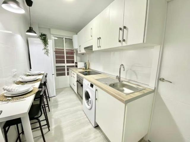 Apartamento en alquiler en Juan de la Cierva, Getafe