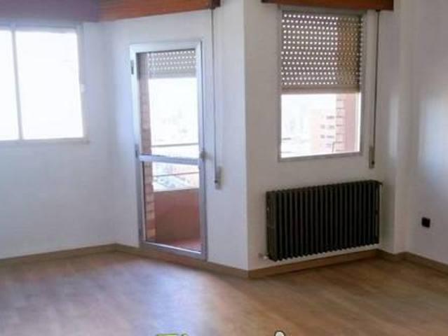 Casa en alquiler en Zaragoza, Aragón