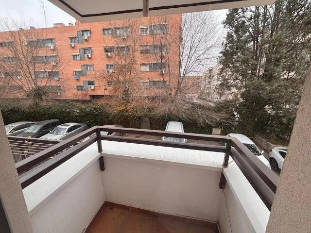 Apartamento en alquiler en Coslada, Madrid