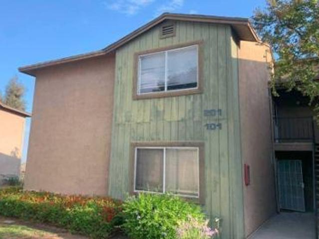 Condo for sale in Corona, California
