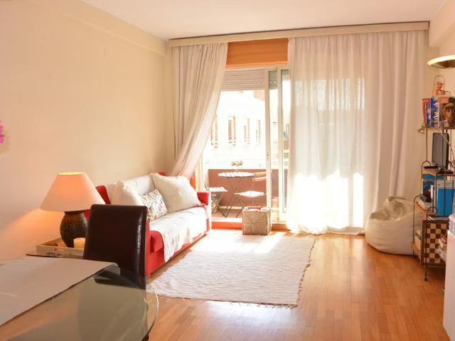 Apartamento alugar em Basílio Teles, Porto