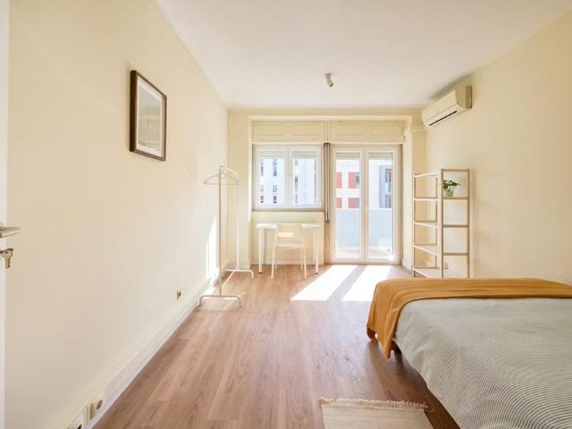 Apartamento alugar em Santo António, Lisboa