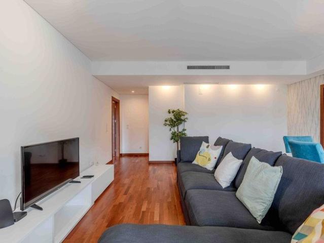 Apartamento alugar em Urbanização Vila Chã, Amadora