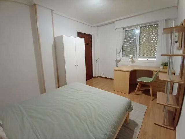 Apartamento en alquiler en Benicalap, València