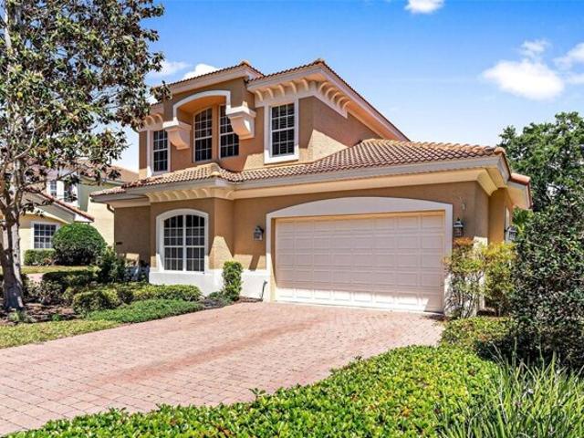 Condo for sale in Howey In The Hills