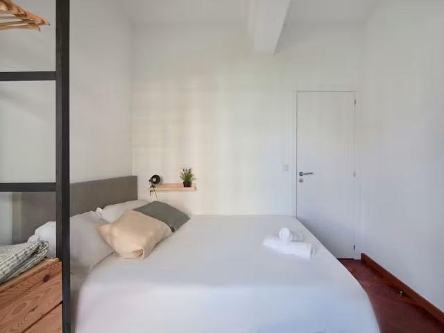 Apartamento alugar em São Sebastião da Pedreira, Lisboa
