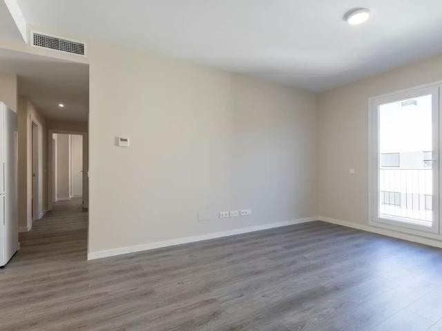 Apartamento en alquiler en Puerto de la Torre, Málaga-Costa del Sol