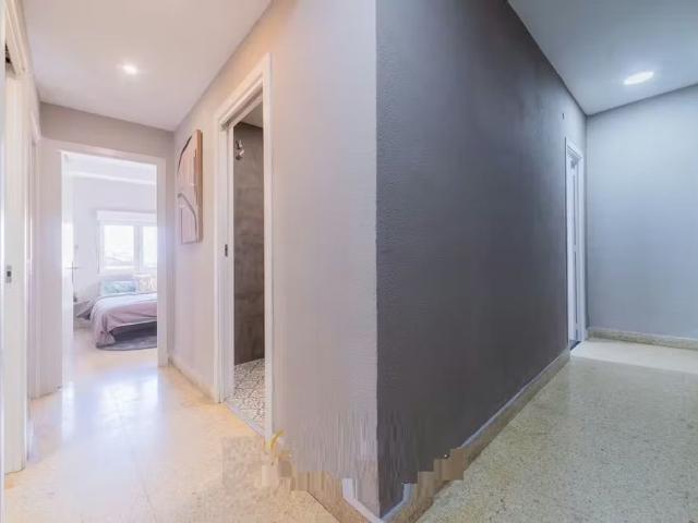 Apartamento en alquiler en Benicalap, València