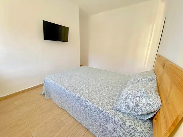 Apartamento en alquiler en Hermandades-La Carrasca, Sevilla