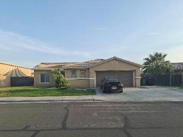 House for sale in Indio