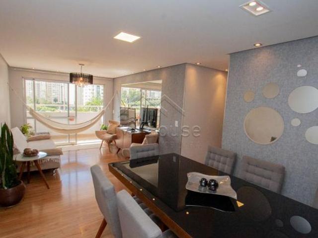Apartamento venda em Região Geográfica Imediata do Distrito Federal, Região Integrada de Desenvolvimento do Distrito Federal e Entorno