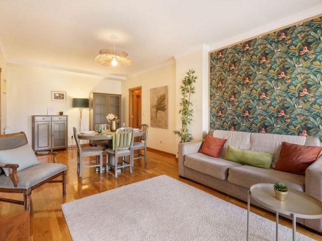 Apartamento alugar em Nova Sintra, A Ver-o-mar