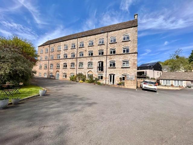 Apartment for rent in Fossebridge, Gloucestershire