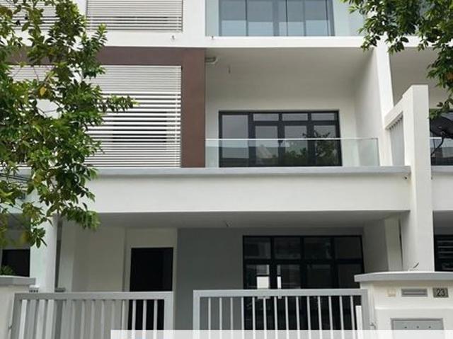House for sale in Tanjong Sepat, Selangor