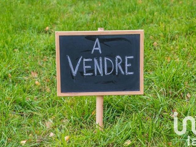 Terrain vente à Lesparre-Médoc, Avensan