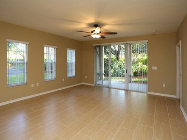 Apartment for rent in Miramar