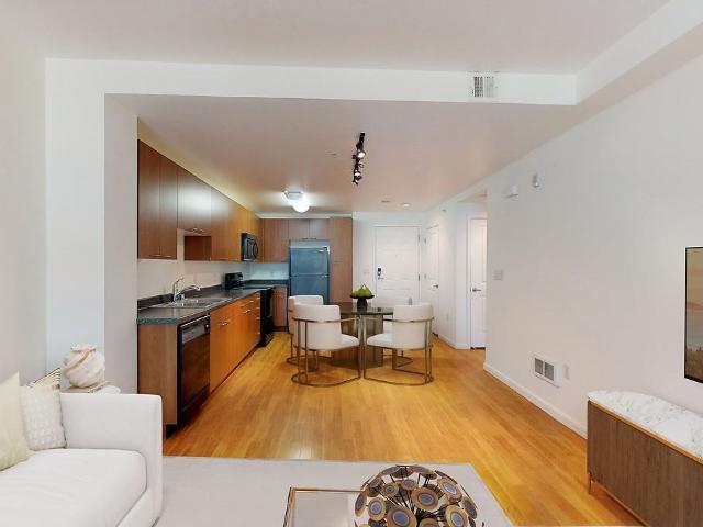 Apartment for rent in Emeryville, California