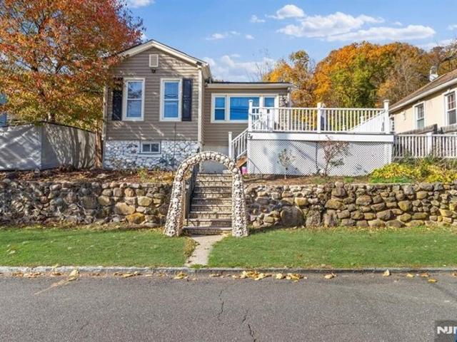 House for sale in Passaic, New Jersey