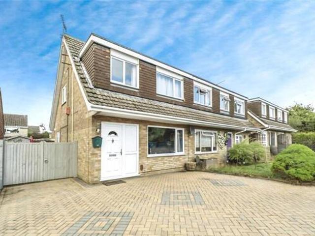 House for sale in Radstone Fields, Brackley