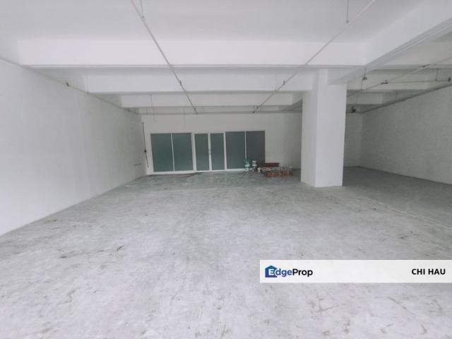 Shop for rent in Petaling, Alam Impian