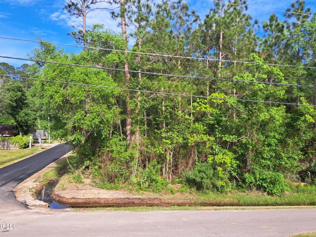 Land for sale in Bay Saint Louis, Mississippi
