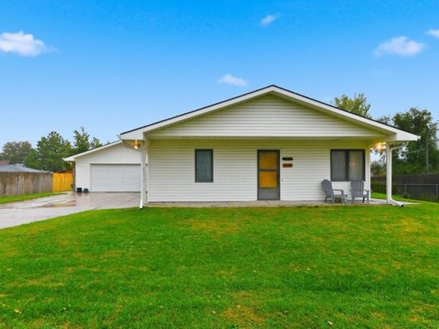 House for sale in Council Bluffs, Iowa