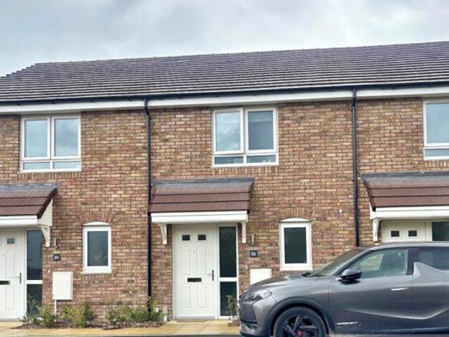House for rent in Perryfields, West Sussex