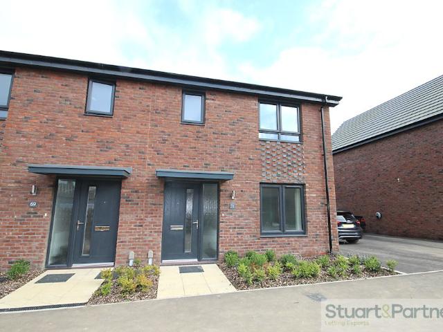 House for rent in Perryfields, West Sussex