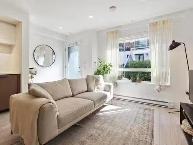 House for sale in Vancouver, British Columbia