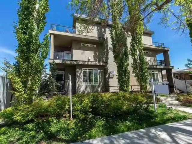 Condo for sale in Wedgewood, Alberta