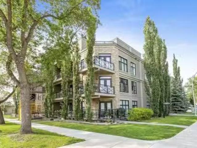 Condo for sale in Wedgewood, Alberta