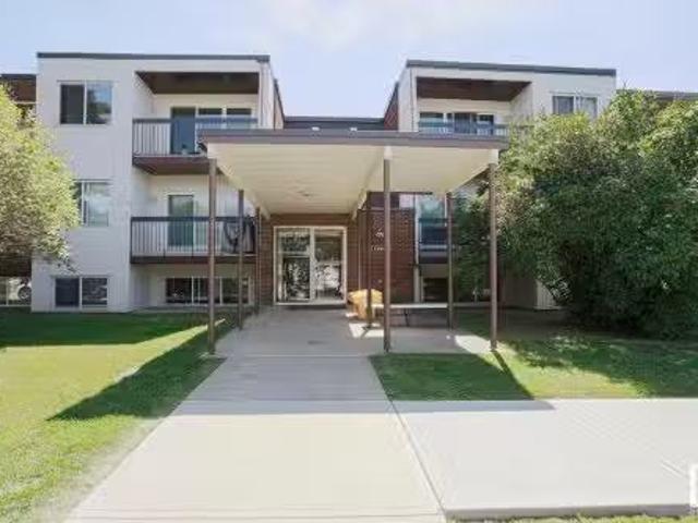 Condo for sale in Wedgewood, Alberta