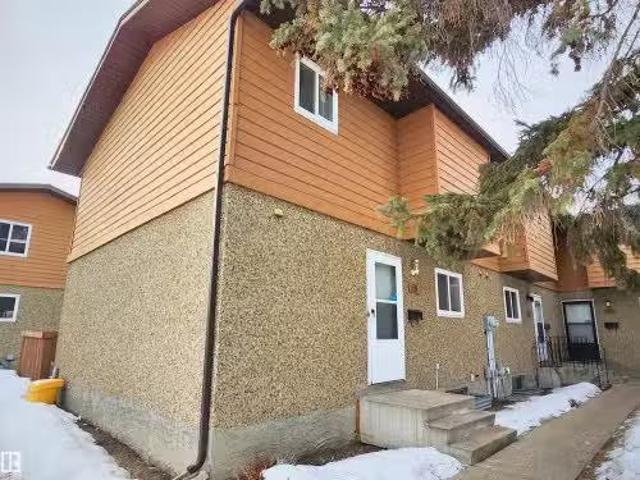 Condo for sale in Wedgewood, Alberta