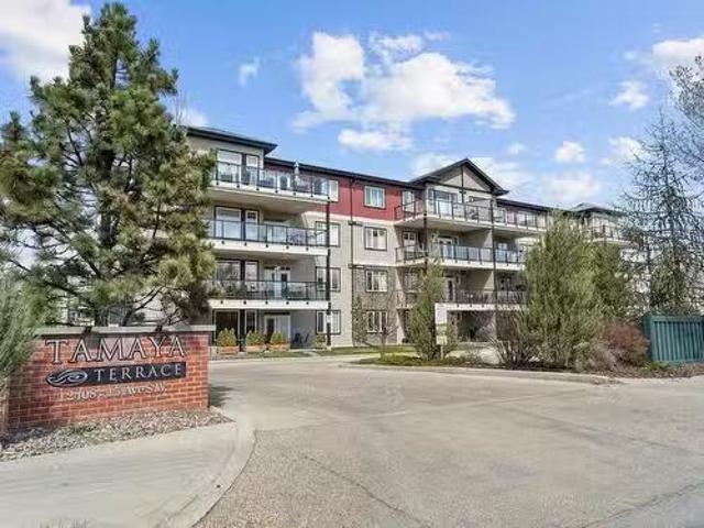 Condo for sale in Wedgewood, Alberta