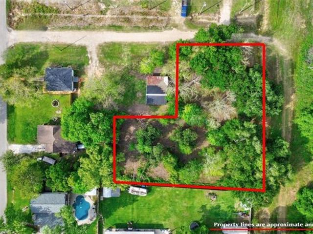 Land for sale in Danbury, Texas