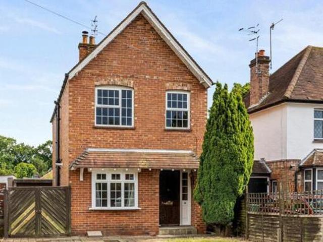 House for sale in Red Hill, Surrey