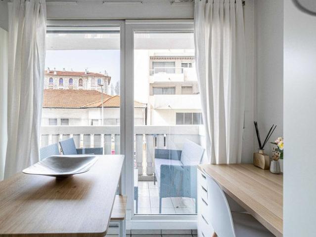 Studio location à Nice