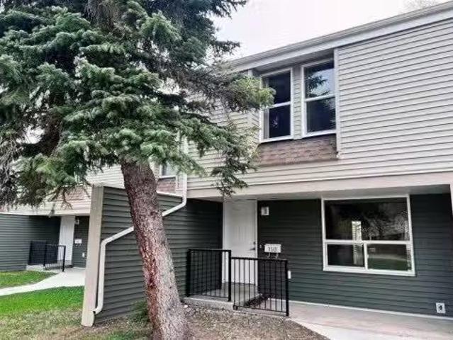 Condo for sale in Grande Prairie, Alberta