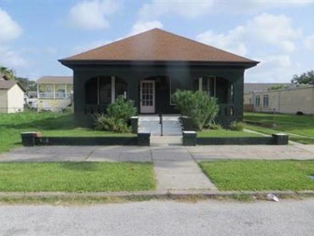 House for sale in Galveston, Texas