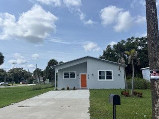 House for sale in Fort Pierce, Florida