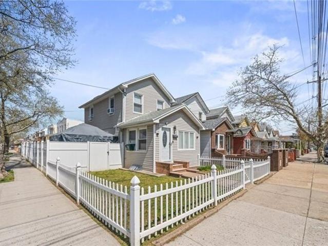 House for sale in Arverne, New York