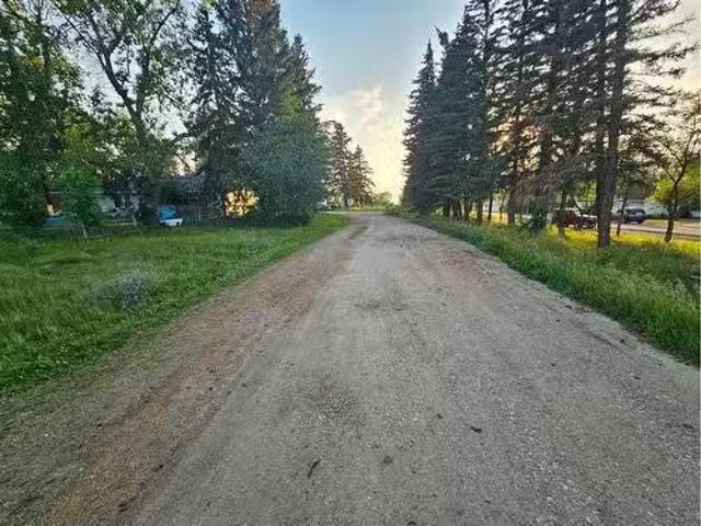 Condo for sale in Three Hills, Alberta