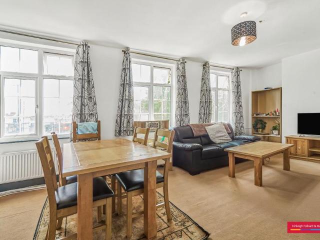 Apartment for rent in Edmonton, Greater London