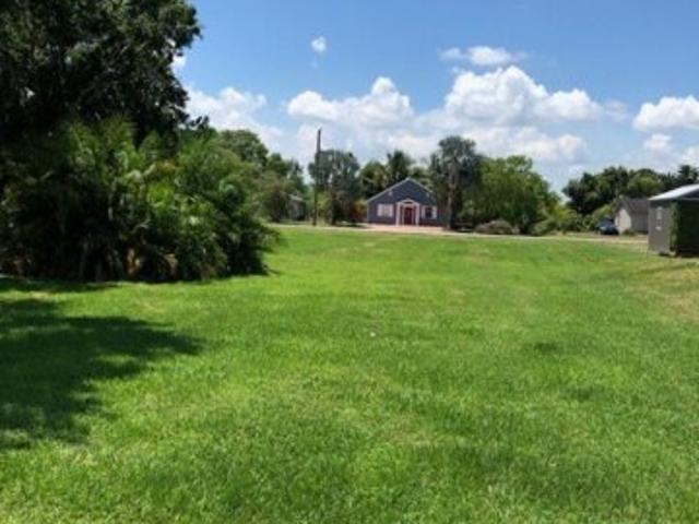 Land for sale in Moore Haven Land for sale in Moore Haven