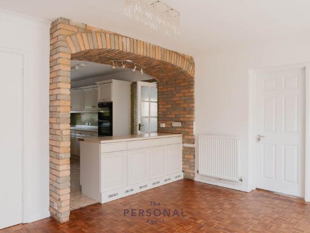 House for rent in Woodcote, Epsom