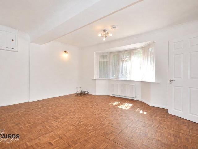 House for rent in Woodcote, Epsom
