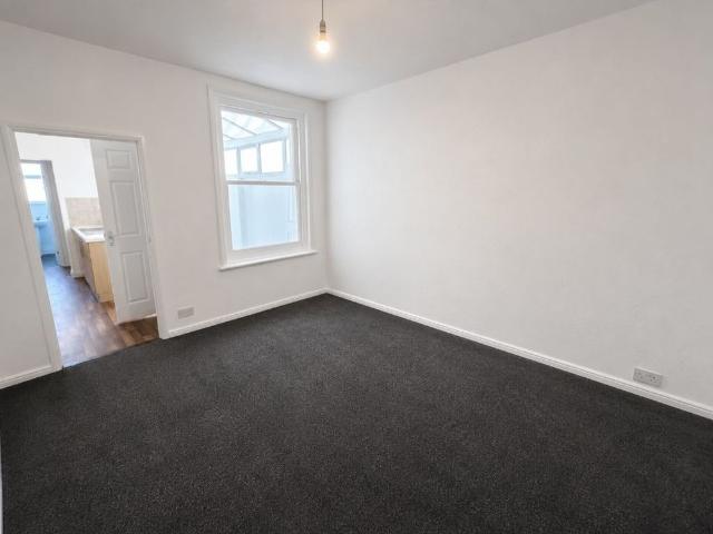 House for rent in Forton, Middlecroft