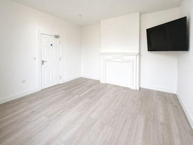 Room for rent in Forton, Middlecroft