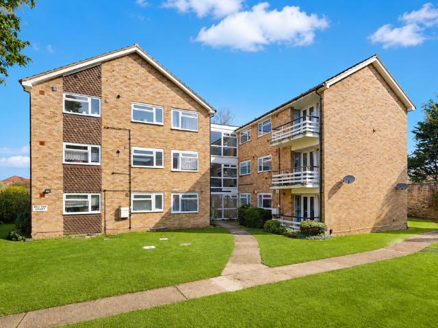 Apartment for rent in St Albans, Five Acres